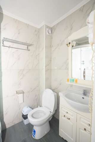 Отель Sunkar Hotel Алматы Улучшенный люкс-3