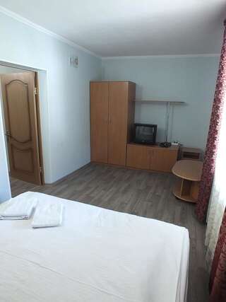 Отель Sunkar Hotel Алматы Трехместный номер-2